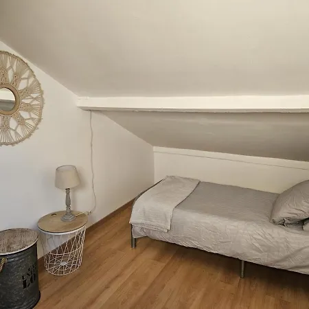 Apartment Stunning Modern Duplex Loft Near Paris *